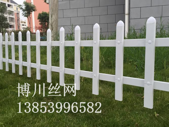 德阳市球场围栏草坪护栏 - 价格